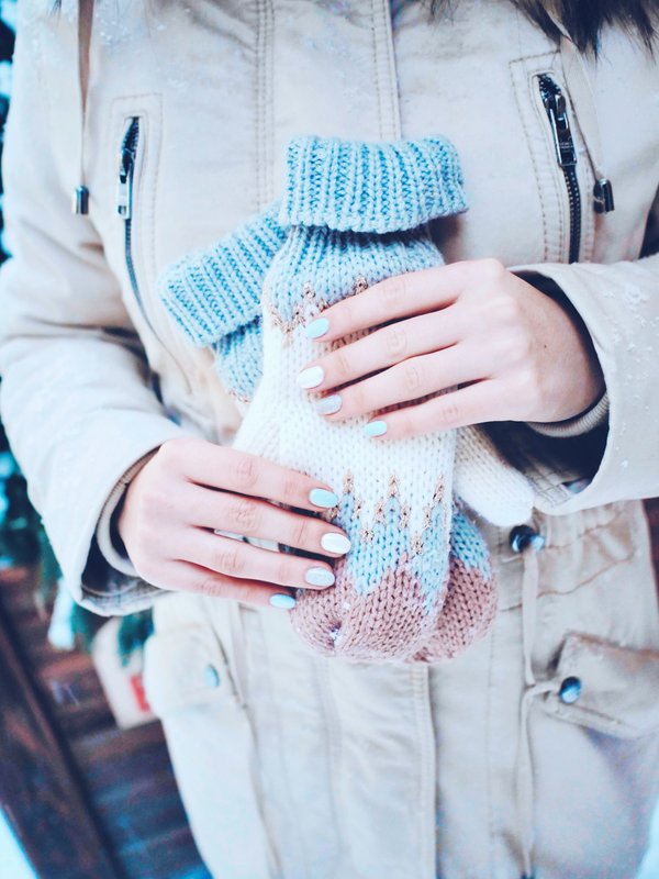 Mitaines femme : style et confort pour l'hiver à petit prix