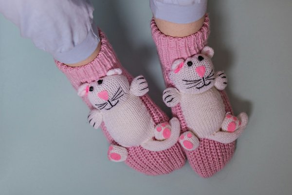 Les chaussons rigolo qui transforment vos moments à la maison !